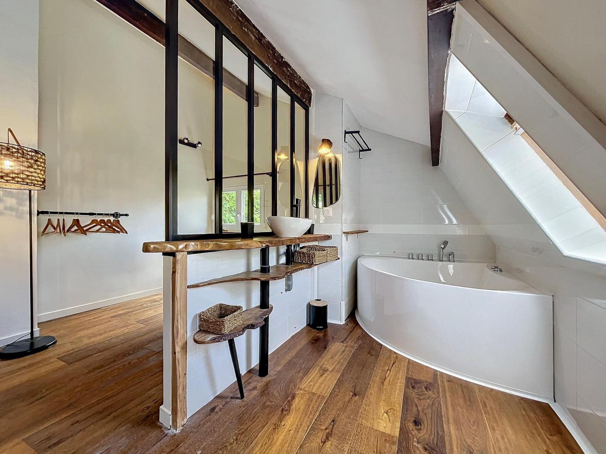 Maison Avec Jacuzzi Et Terrasse Pontault-Combault Eksteriør bilde